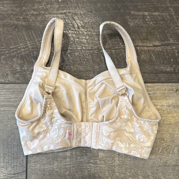 Wacoal Awareness Soft Cup Bra Size 34DDD - Picture 6 of 10